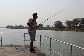 Ndhovu Safari Lodge - Campground