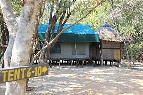Ndhovu Safari Lodge - Campground