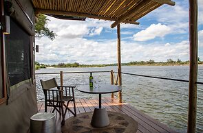 Ndhovu Safari Lodge - Campground