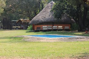 Ndhovu Safari Lodge - Campground