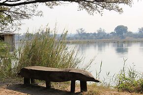 Ndhovu Safari Lodge - Campground