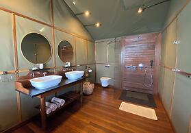 Ndhovu Safari Lodge - Campground