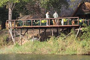Ndhovu Safari Lodge - Campground