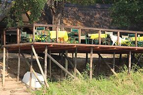 Ndhovu Safari Lodge - Campground