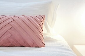 Margarita Studios Ambelas