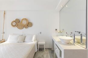 Margarita Studios Ambelas