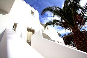 Margarita Studios Ambelas