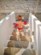 Margarita Studios Ambelas