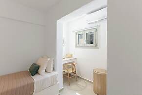 Margarita Studios Ambelas