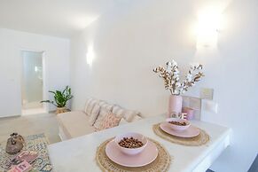 Margarita Studios Ambelas