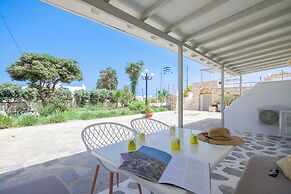 Margarita Studios Ambelas