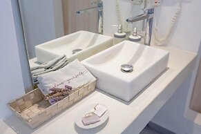 Margarita Studios Ambelas