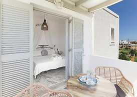 Margarita Studios Ambelas