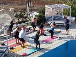 Margarita Studios Ambelas