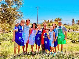 Margarita Studios Ambelas