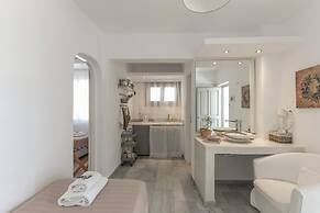 Margarita Studios Ambelas