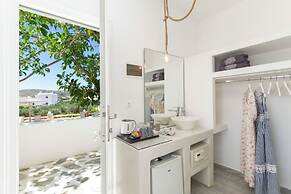 Margarita Studios Ambelas