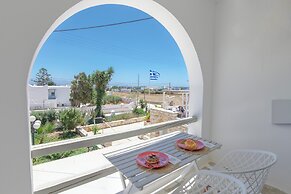 Margarita Studios Ambelas