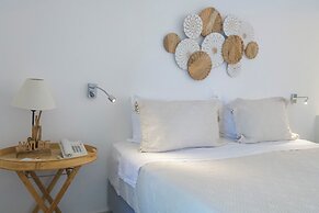 Margarita Studios Ambelas