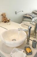 Margarita Studios Ambelas