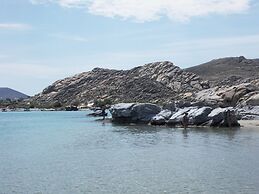 Margarita Studios Ambelas