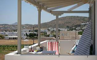 Margarita Studios Ambelas