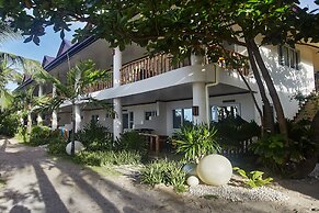 Ocean Vida Beach and Dive Resort
