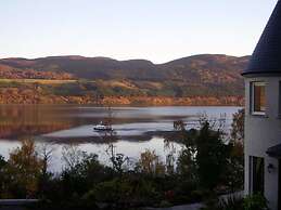 Loch Ness Lodge