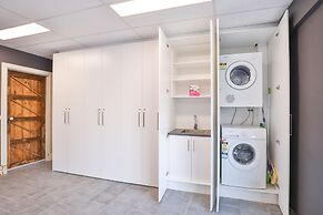 Indulge Apartments - Eighth Street