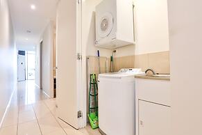 Indulge Apartments Langtree