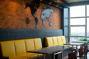 ROOMS INC d’botanica Bandung