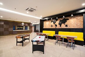 ROOMS INC d’botanica Bandung