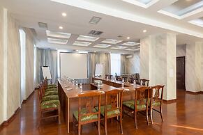 Renion Residence Hotel