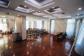 Renion Residence Hotel