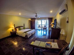 Palm Beach Resort & Spa