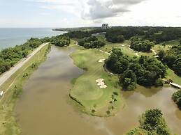 Palm Beach Resort & Spa