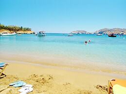 Apollonia Apartments