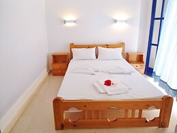 Apollonia Apartments