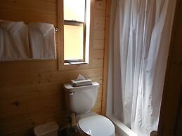 Snake River Cabin Village