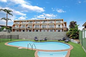 Sapphire Waters Motor Inn