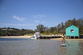 Sapphire Waters Motor Inn