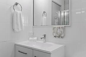 Sapphire Waters Motor Inn