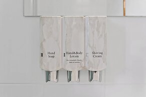 Sapphire Waters Motor Inn