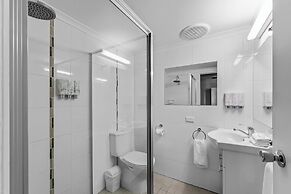 Sapphire Waters Motor Inn