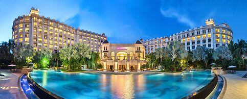 Crowne Plaza Resort Sanya Bay by IHG