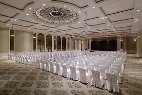 Crowne Plaza Resort Sanya Bay by IHG