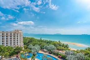 Crowne Plaza Resort Sanya Bay by IHG
