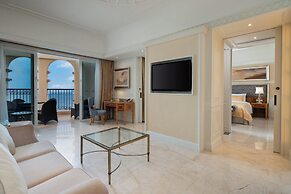 Crowne Plaza Resort Sanya Bay by IHG