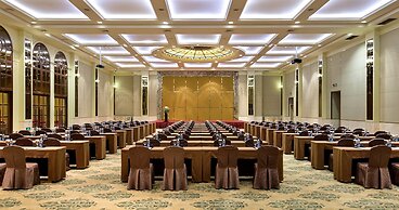 Crowne Plaza Resort Sanya Bay by IHG