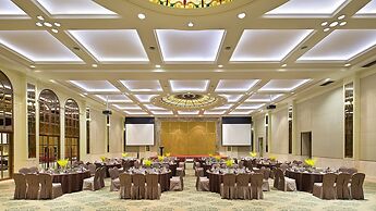 Crowne Plaza Resort Sanya Bay by IHG